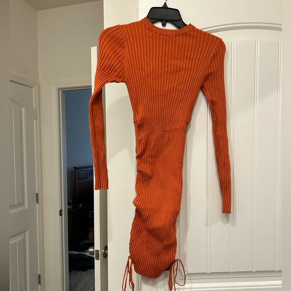 Long sleeve Mini dress size Medium! - Picture 4 of 6